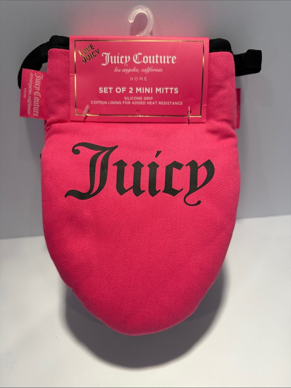 Juicy Couture Hot Pink Mini Oven Mitts Set NWT